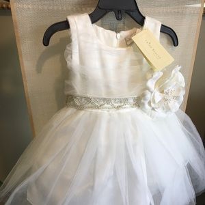 NWT- Trish Scully Flower 🌸 Girl Dress 12-18 M